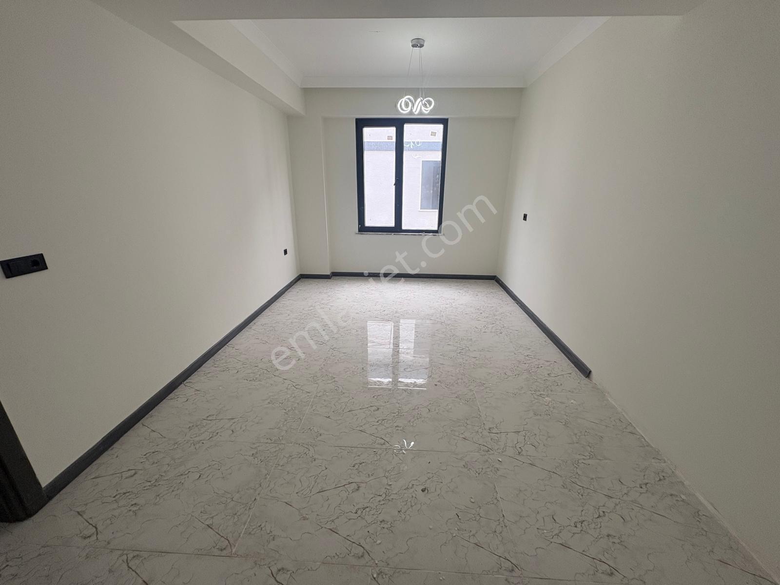 Karasu'da Satılık 2+1 Sıfır Daire | Modern Yaşam | 85m² - Görsel 2