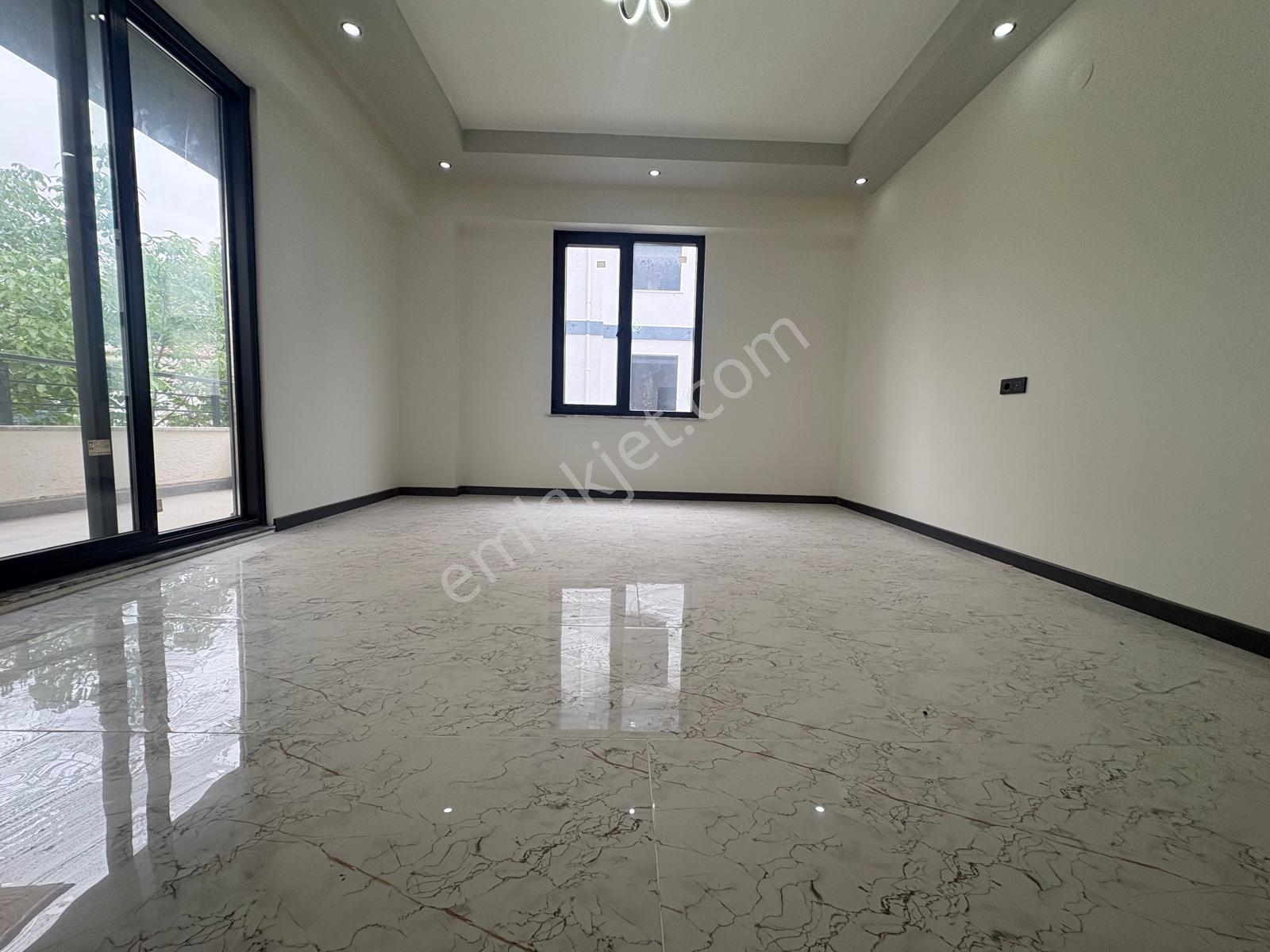 Karasu'da Satılık 2+1 Sıfır Daire | Modern Yaşam | 85m² - Görsel 21