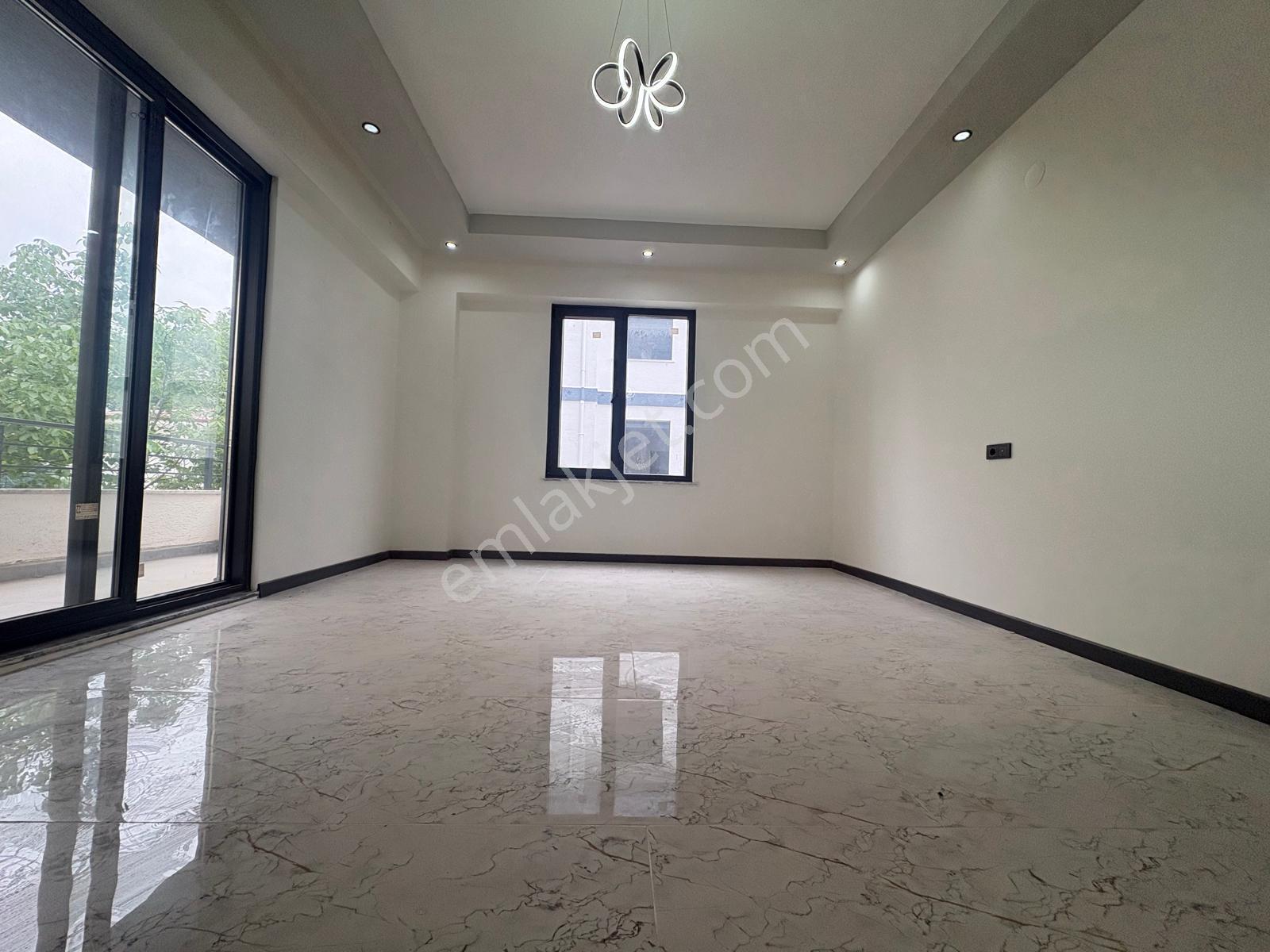 Karasu'da Satılık 2+1 Sıfır Daire | Modern Yaşam | 85m² - Görsel 19