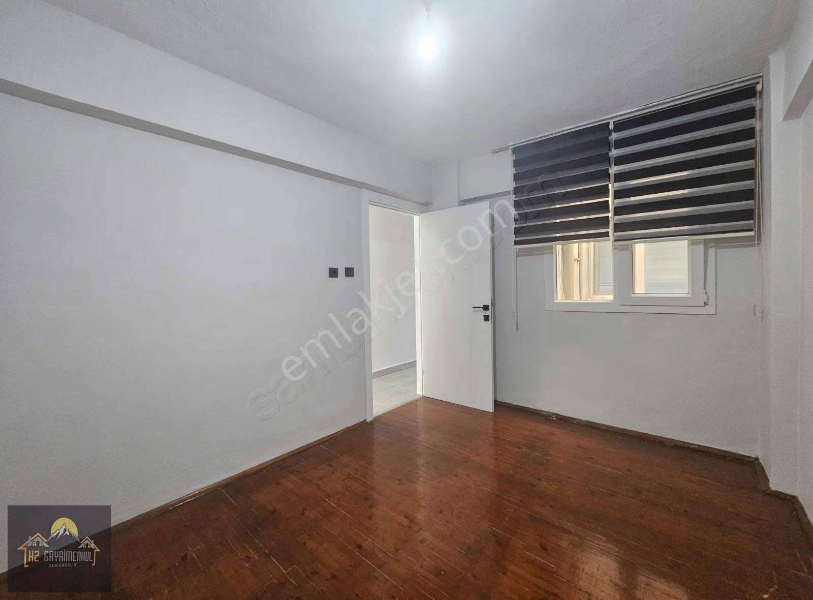 Kuşadası Merkezde Manzaralı Kiralık 3+1 Daire - Görsel 27