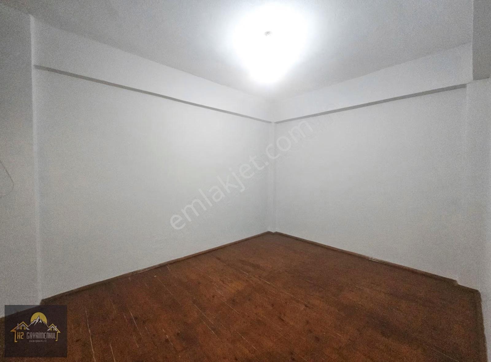 Kuşadası Merkezde Manzaralı Kiralık 3+1 Daire - Görsel 24