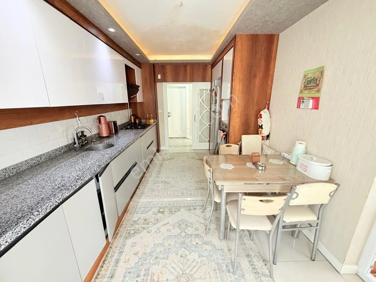 Mendersde Bulvar Üzeri Kuruş Masrafsız Kaçırılmayacak 3+1 Daire