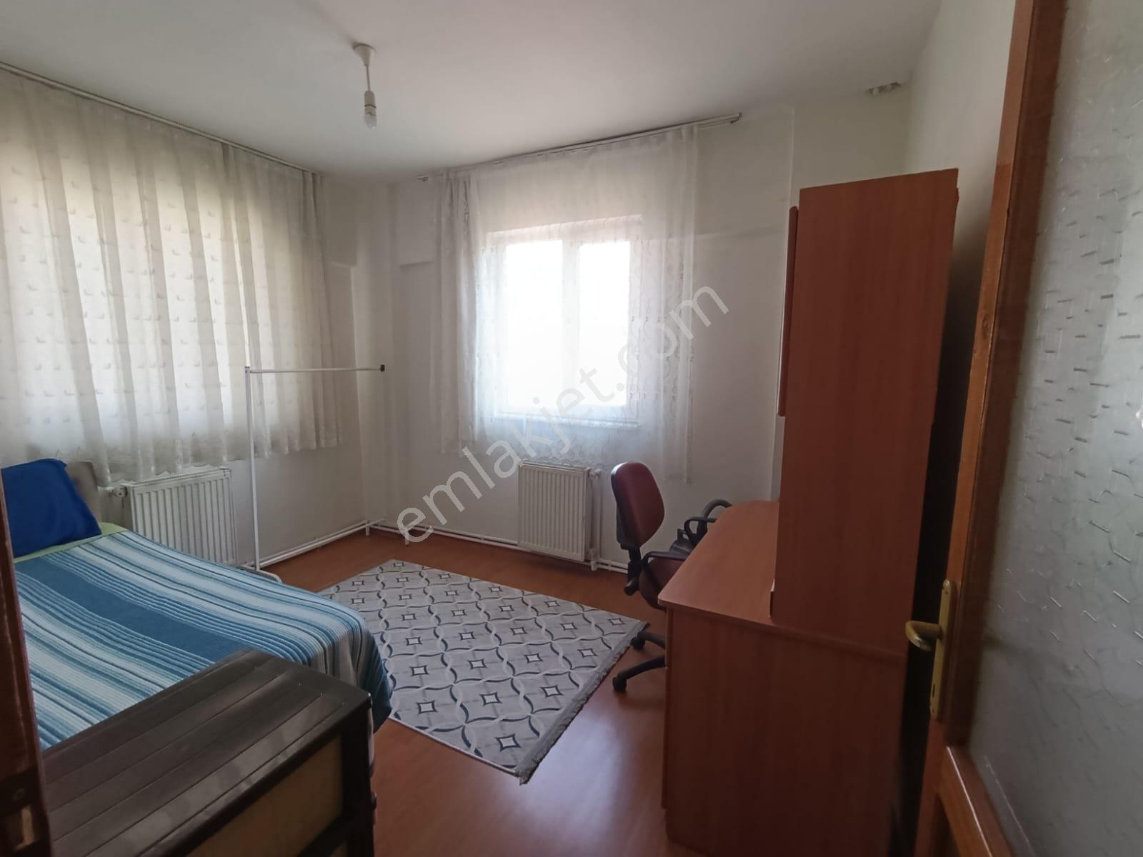 Balıkesir Bahçelievler De Sahibinden Kiralık Eşyalı Ara Kat 1+1. Daire - Görsel 13