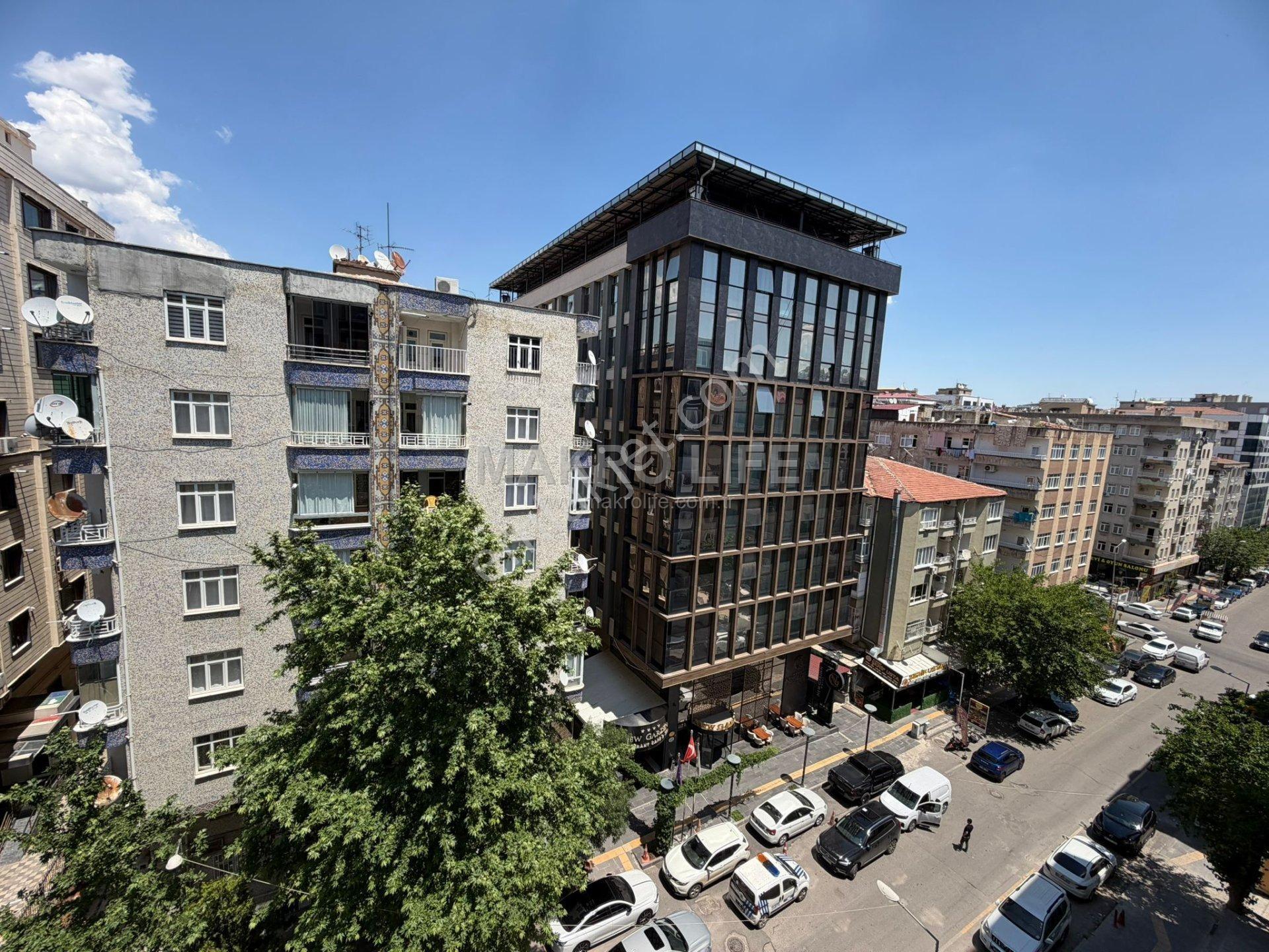 Yenişehir Adliye Karşısında 2+1 Kiralık Ev Ofis Böro - Görsel 9