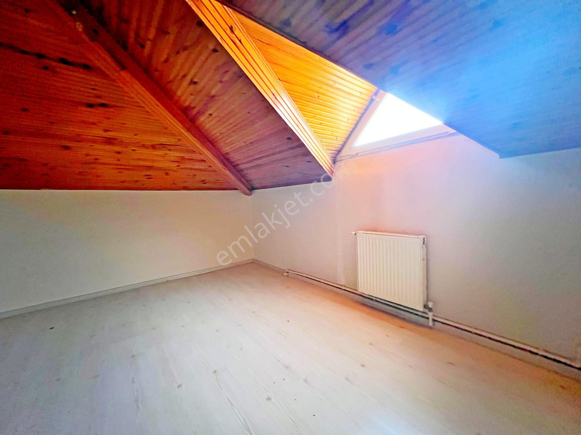 Ümraniye Emek Sitesi'nde Geniş Ailelere Özel | Ferah, Aydınlık Ve Prestijli 5+1 Kiralık Daire - Görsel 22