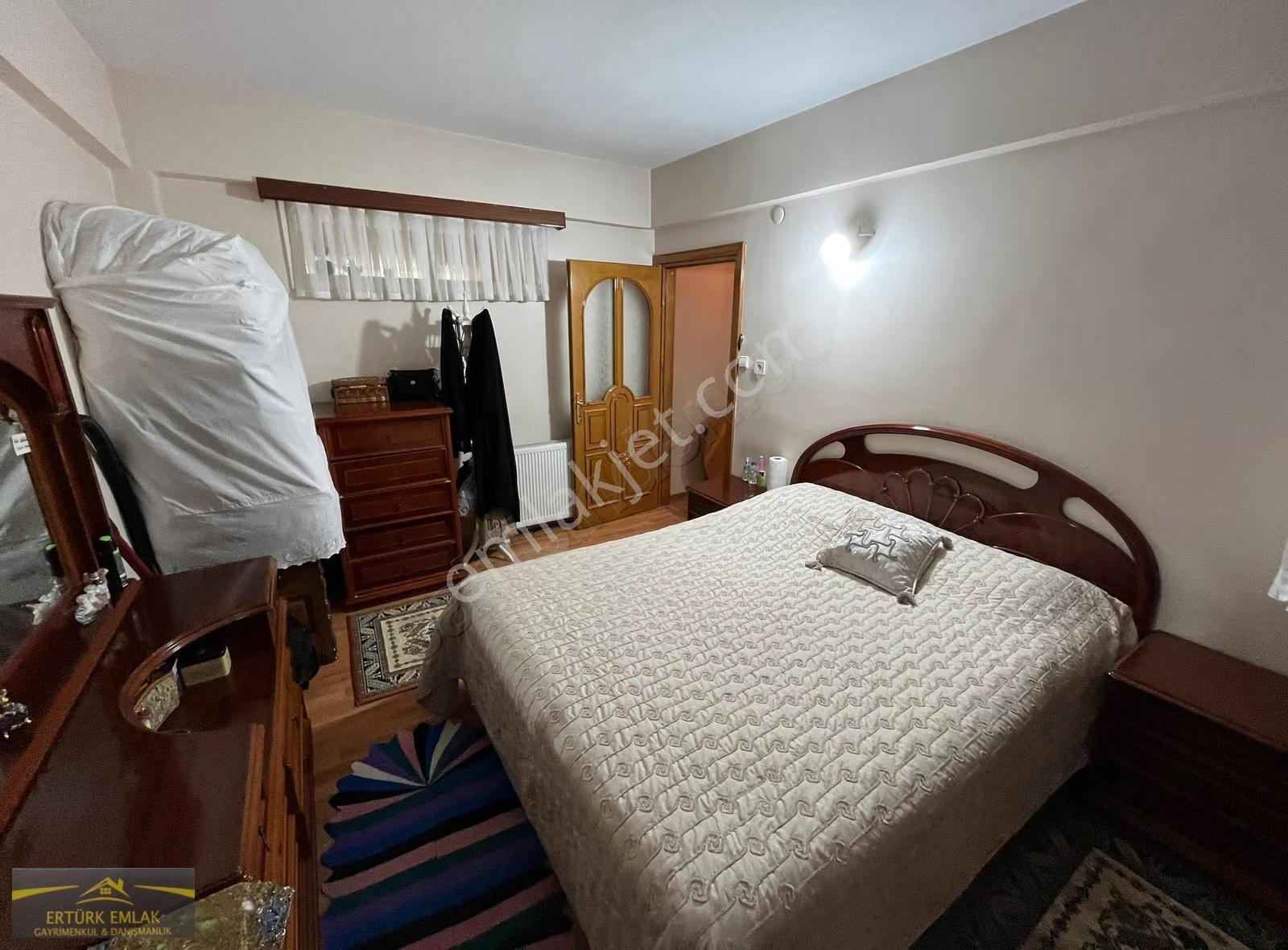 Ertürk Emlak'tan Eski Cuma Pazarı Yanında 3+1 135 M2 Daire - Görsel 4