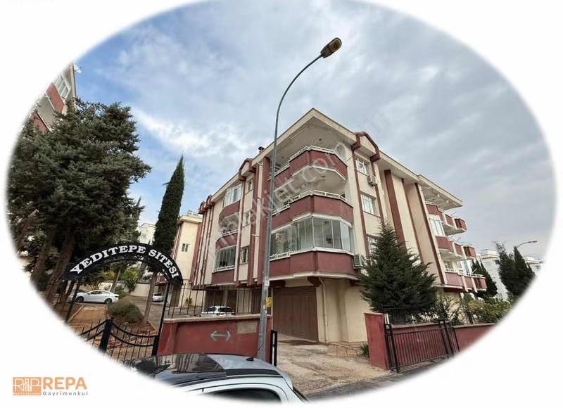 Repa Gayrimenkul İbrahim Gölbaşı'dan Güvenevlerde Garajlı Daire