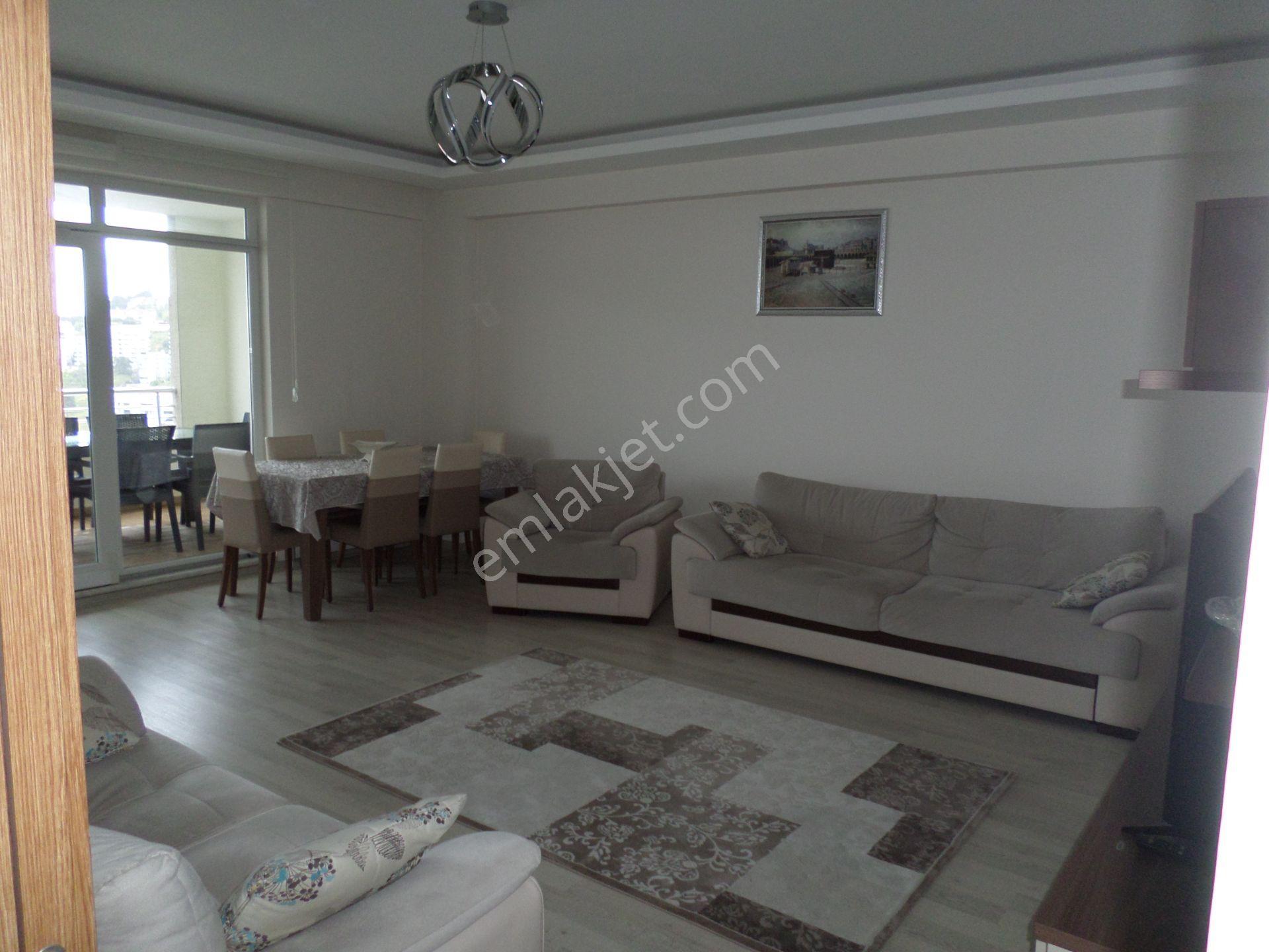 Mudanya Eğitim Mah. De Satılık Dublex Daire 5+2 Site İçi Ful Deniz Manzaralı 7 Yıllık Yeni Konforlu - Görsel 24