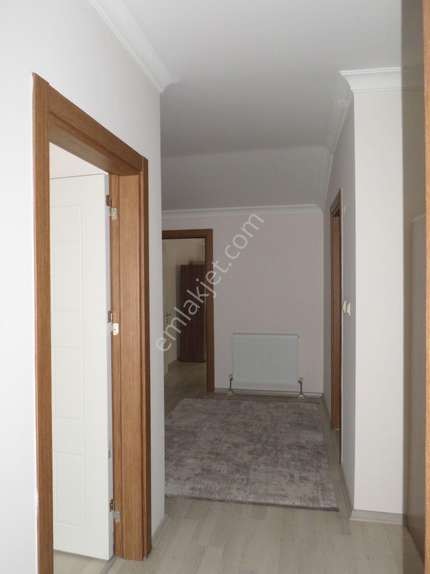Mudanya Eğitim Mah. De Satılık Dublex Daire 5+2 Site İçi Ful Deniz Manzaralı 7 Yıllık Yeni Konforlu - Görsel 7