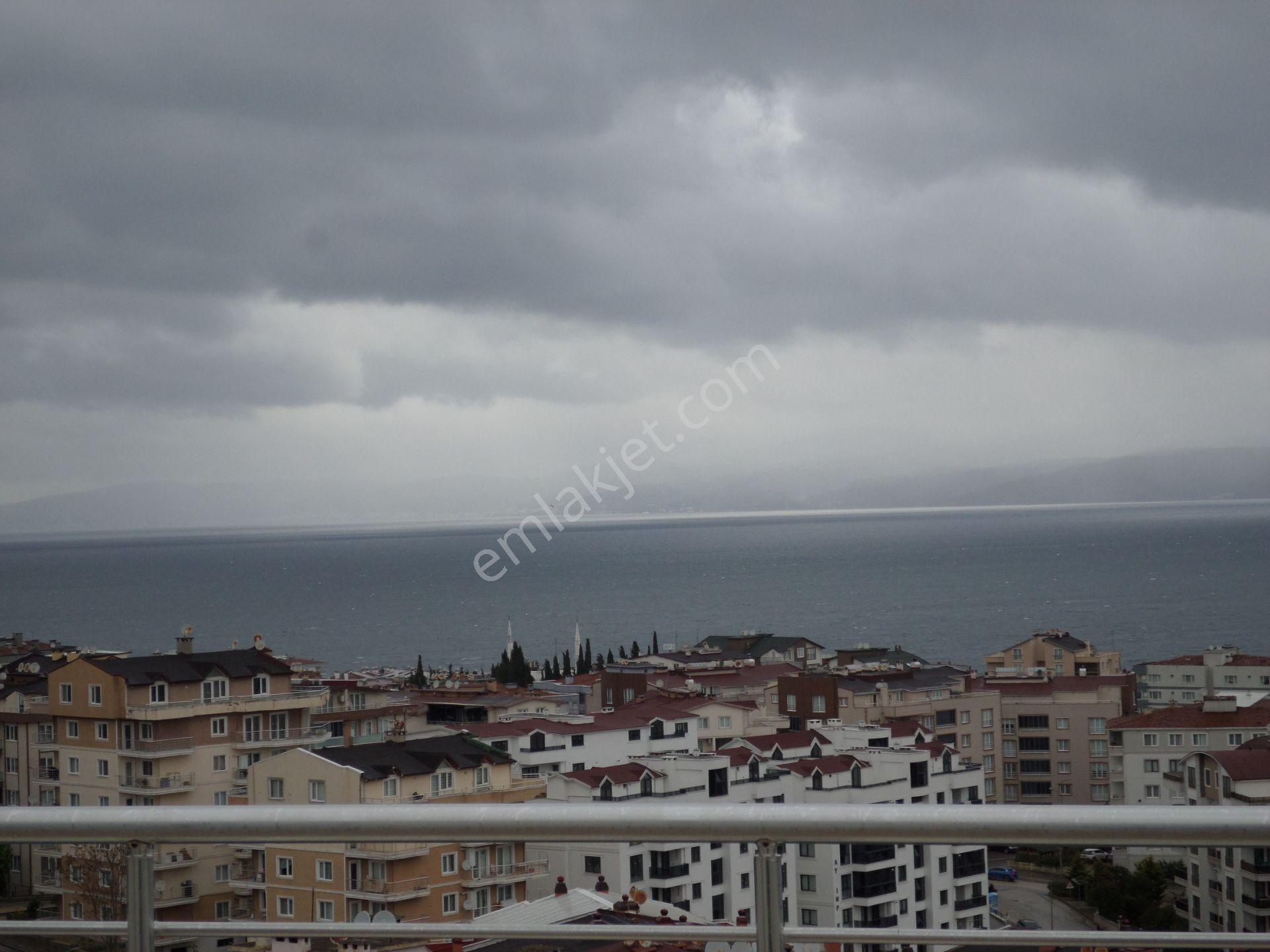 Mudanya Eğitim Mah. De Satılık Dublex Daire 5+2 Site İçi Ful Deniz Manzaralı 7 Yıllık Yeni Konforlu - Görsel 2