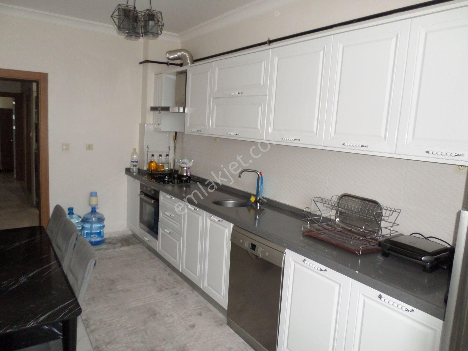 Mudanya Eğitim Mah. De Satılık Dublex Daire 5+2 Site İçi Ful Deniz Manzaralı 7 Yıllık Yeni Konforlu - Görsel 23
