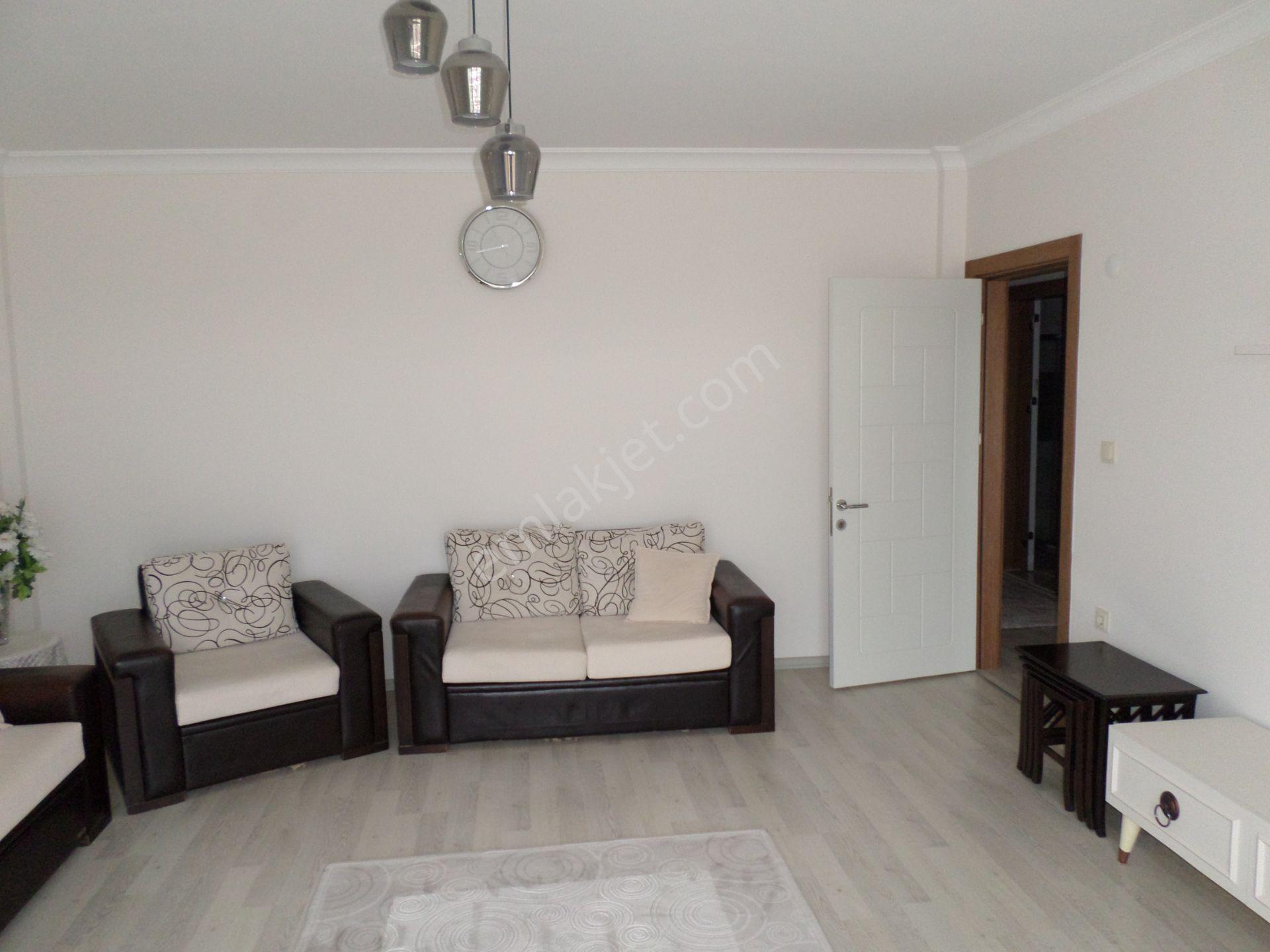 Mudanya Eğitim Mah. De Satılık Dublex Daire 5+2 Site İçi Ful Deniz Manzaralı 7 Yıllık Yeni Konforlu - Görsel 4