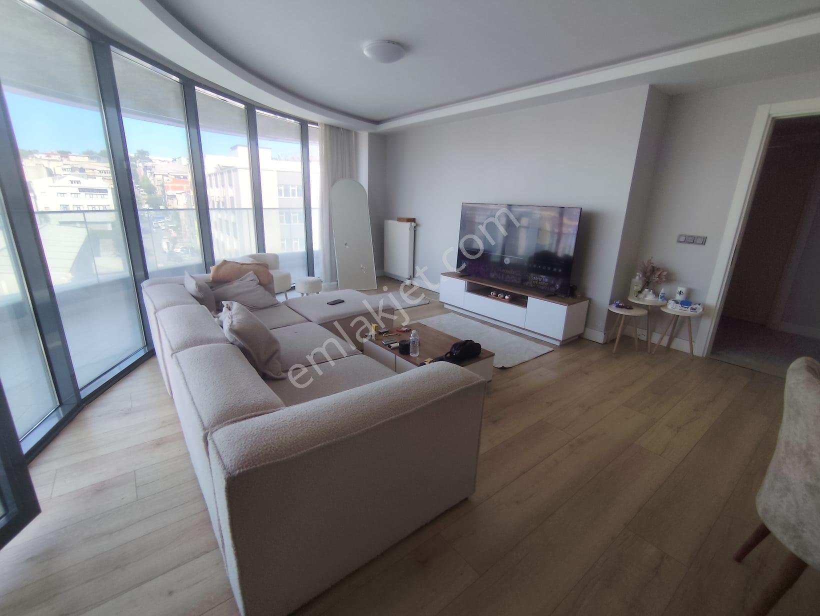 Azmir'den Real Merter Rezidans Ta Satılık Geniş 2+1 Köşe Daire For Sale للبيع - Görsel 5