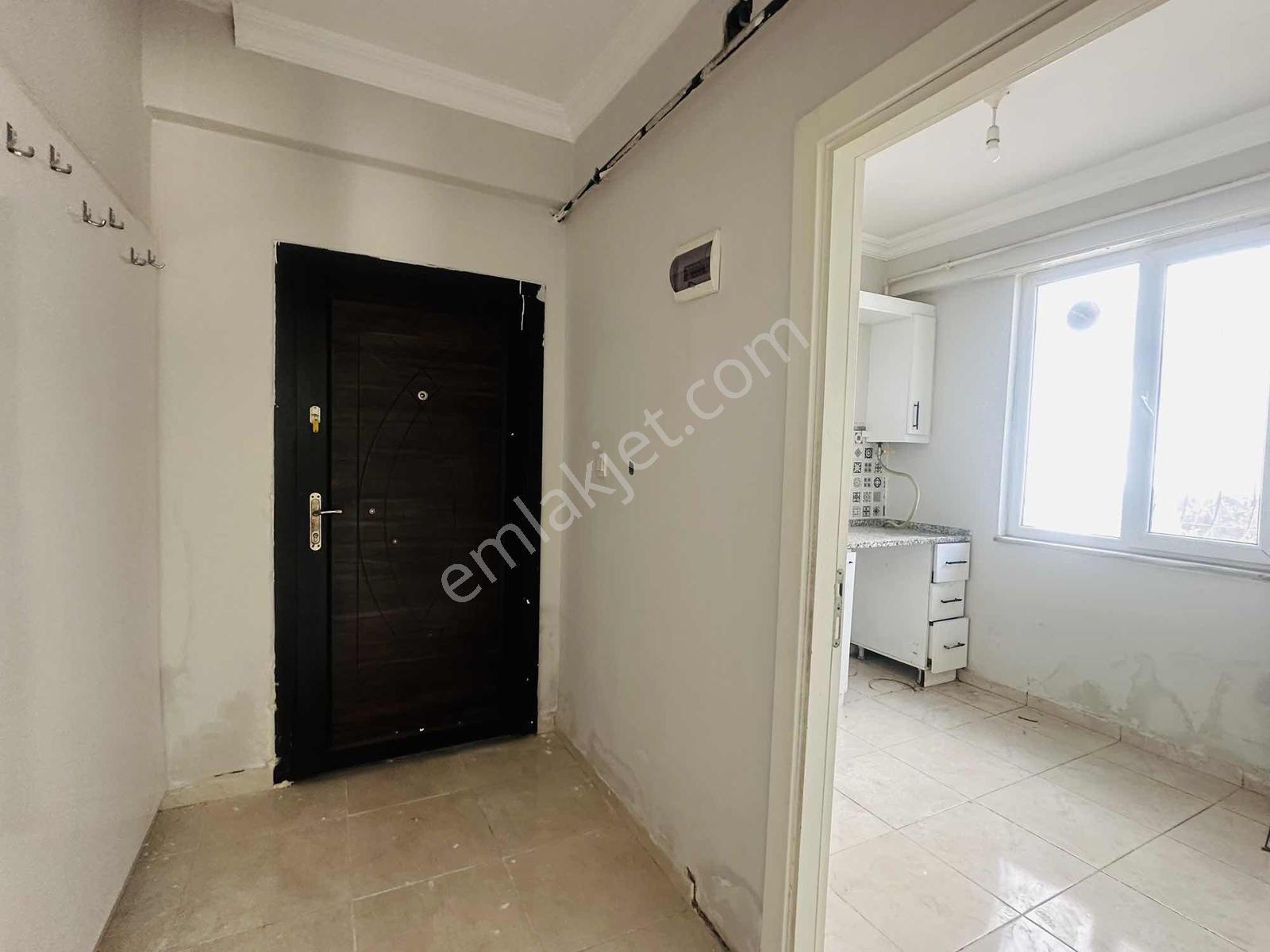 Remax Yeni Gayrimenkul´den Satılık Fırsat 2+1 Daire - Görsel 6