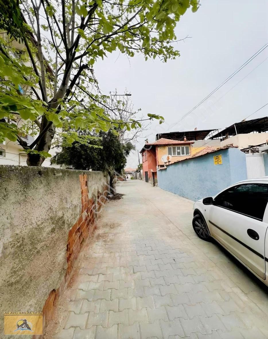 İstasyon Merkezde Pazar Yeri Dibi 183m2 2 Kata İmarlı Arsa - Görsel 4