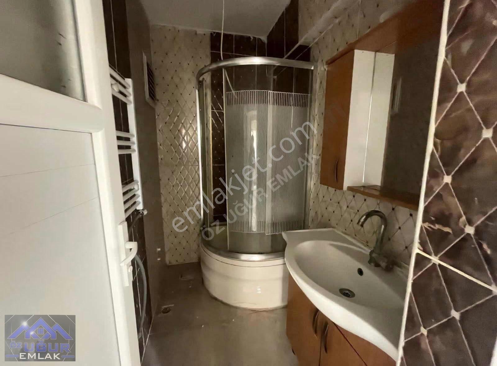 Kiralık 2+1 Merkezi Konum - Görsel 2