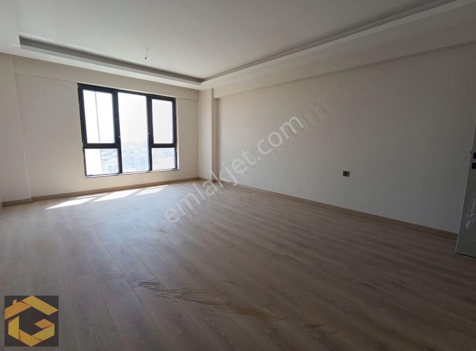 Bağlarbaşı'nda Ankara Manzaralı Yapılı 3+1 Kiralık Site Dairesi - Görsel 8