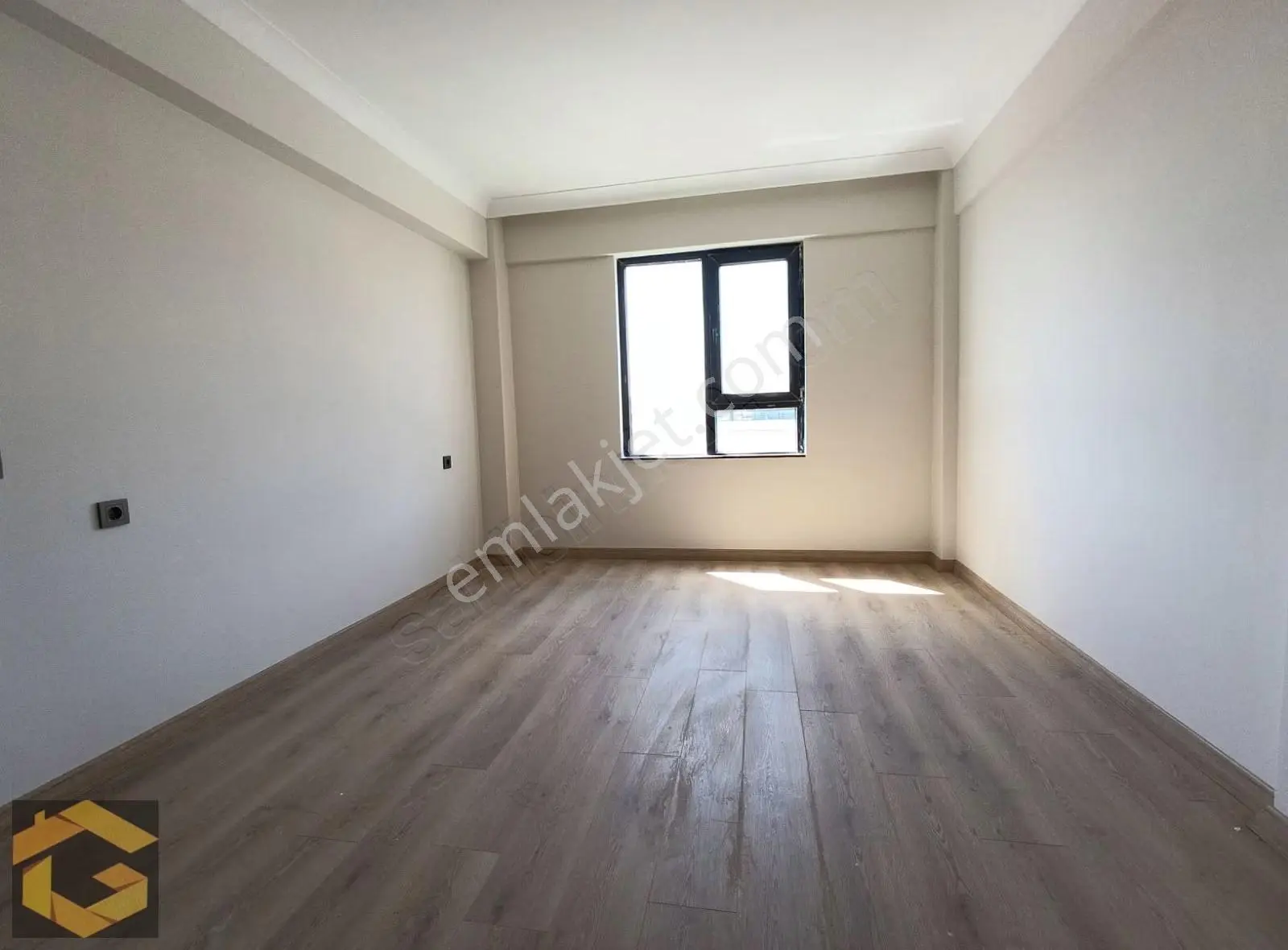 Bağlarbaşı'nda Ankara Manzaralı Yapılı 3+1 Kiralık Site Dairesi - Görsel 5