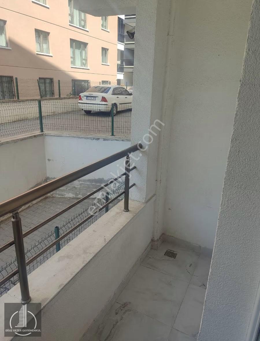 Oğuz Gezer Gayrimenkul'den Temiz 3+1 Kiralık Daire - Görsel 9