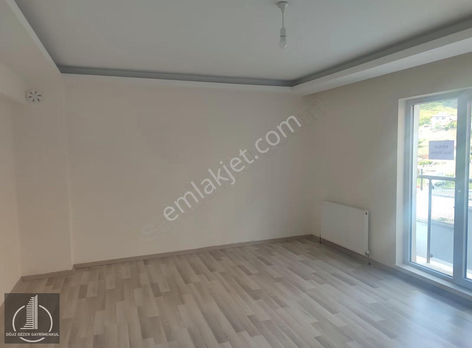 Oğuz Gezer Gayrimenkul'den Temiz 3+1 Kiralık Daire - Görsel 2