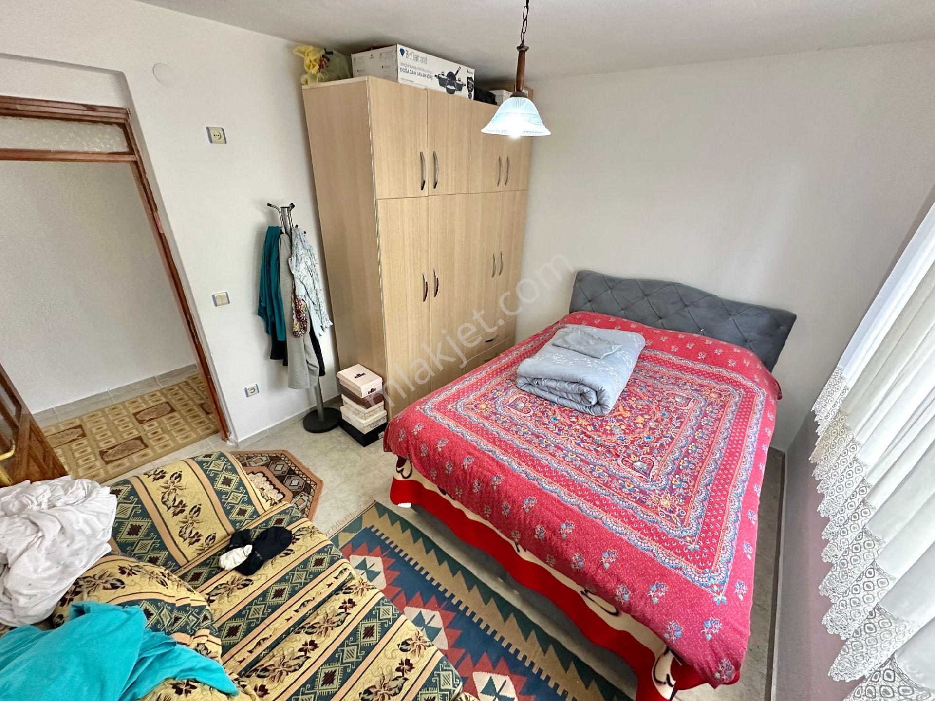280m² Arsa İçinde Müstakil Ev! 2 Kat İmarlı Bahçeli Kaçmaz! - Görsel 16