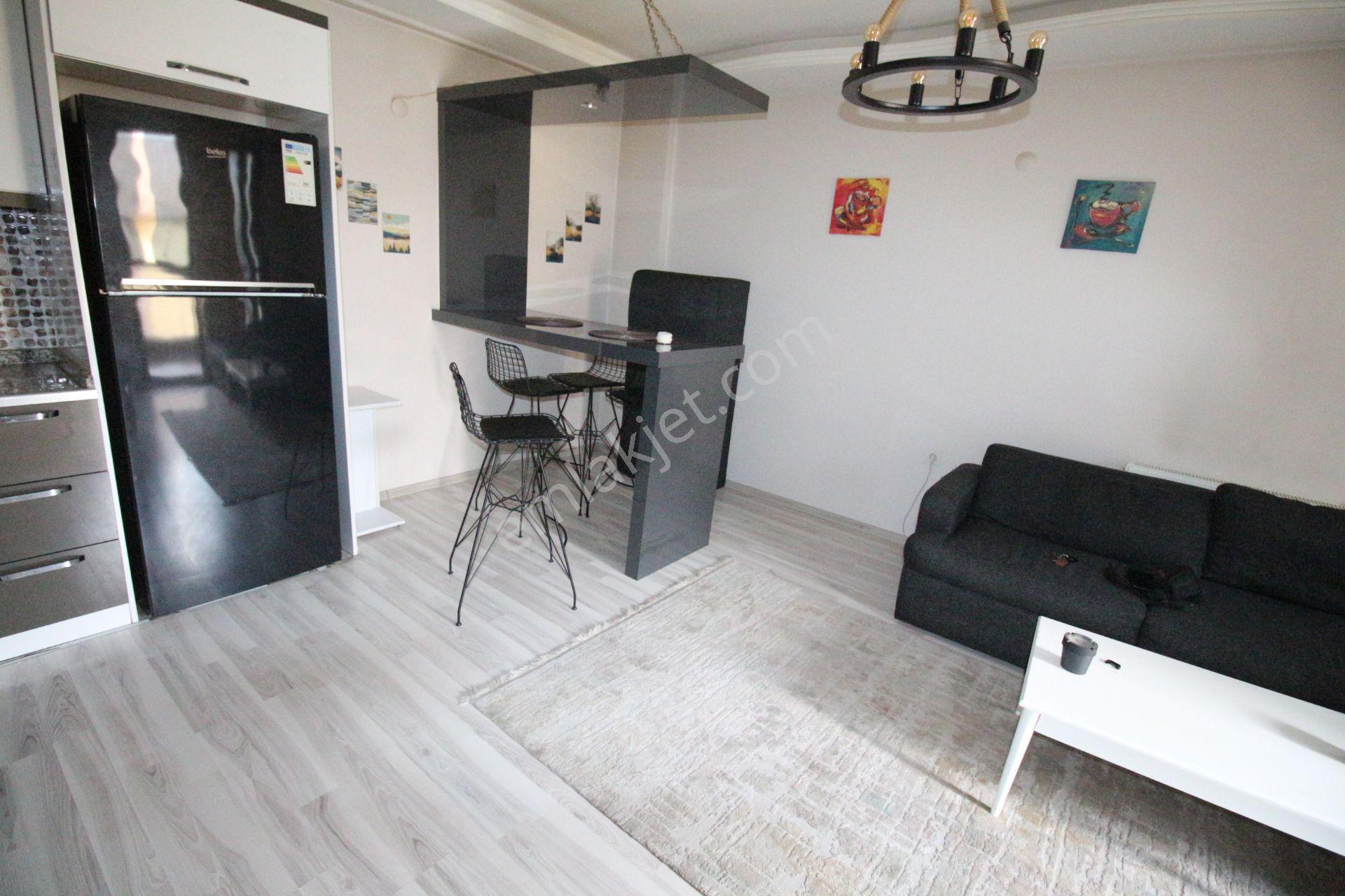 Arga'dan Buca Üçkuyular Meydan Yakını Cadde Üzeri 1+1 Eşyalı Kiralık Daire. - Görsel 13