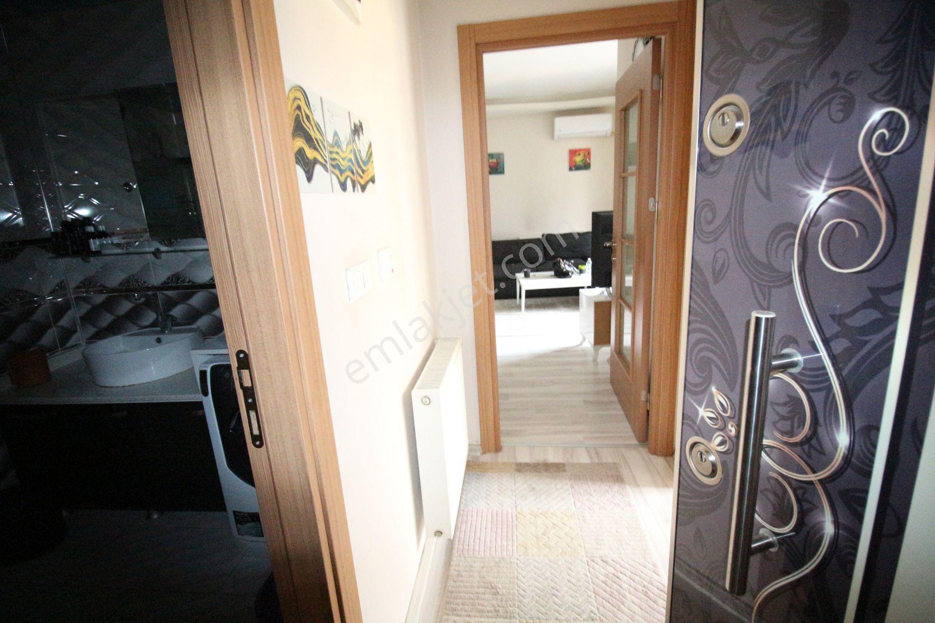 Arga'dan Buca Üçkuyular Meydan Yakını Cadde Üzeri 1+1 Eşyalı Kiralık Daire. - Görsel 8