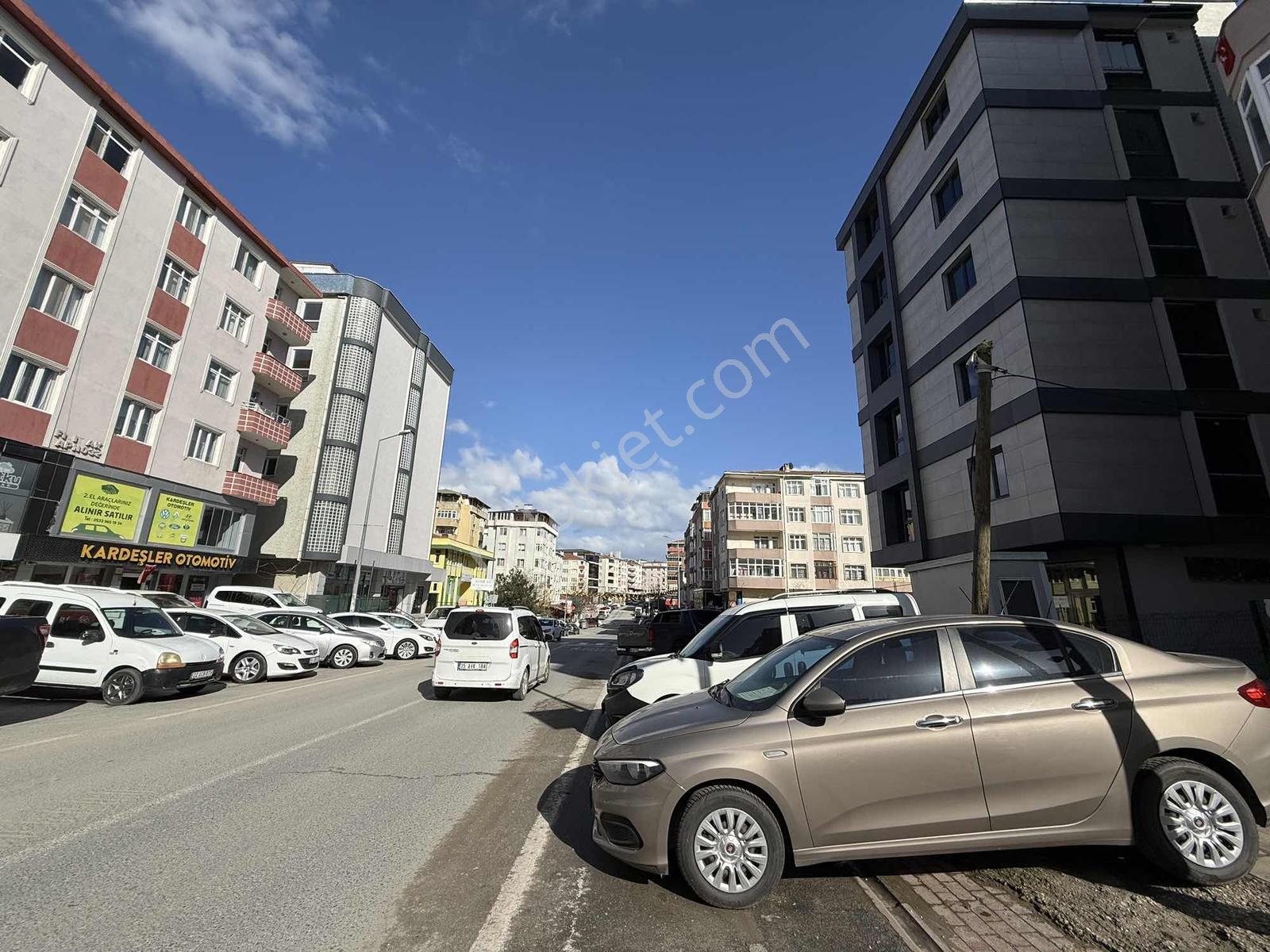 Onay 'dan Çerkezköy Merkez Çarşıda Lüks 1+1 Daire Ofis Veya Ev - Görsel 3