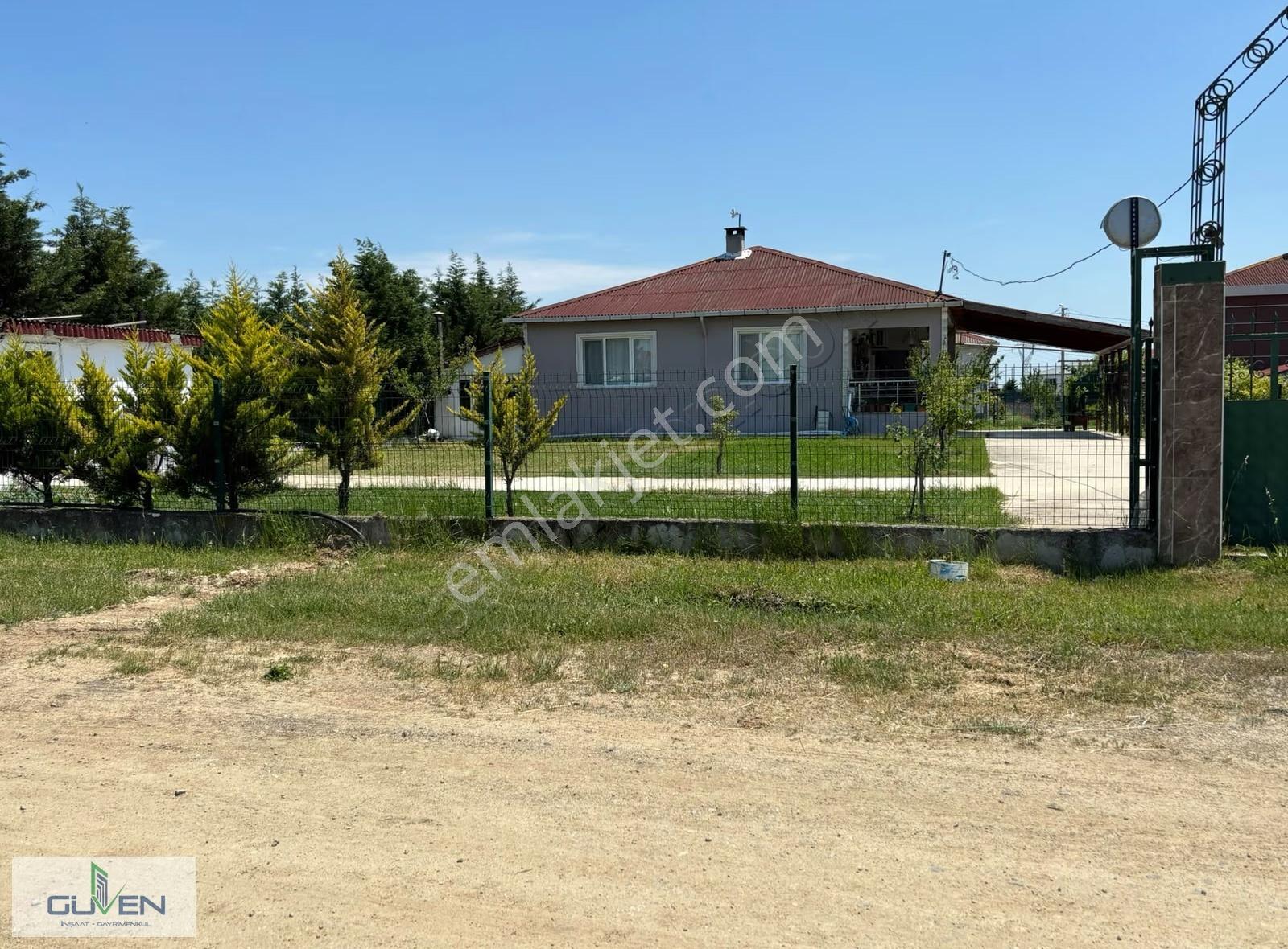 Güven'den 840m² Tek Tapu İmarlı Arsa Tüm Alt Yapıları Mevcut !!! - Görsel 3