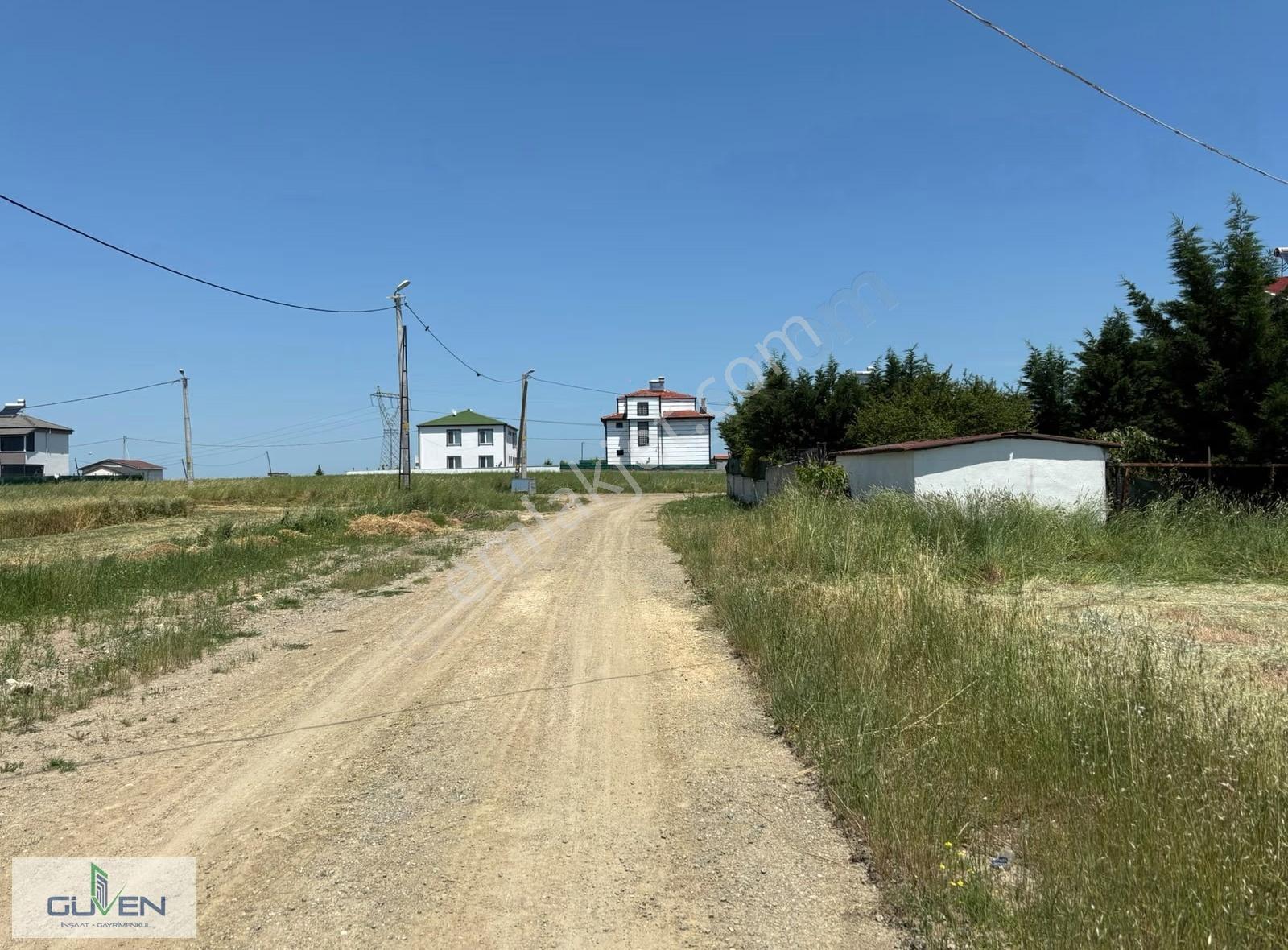 Güven'den 840m² Tek Tapu İmarlı Arsa Tüm Alt Yapıları Mevcut !!! - Görsel 2