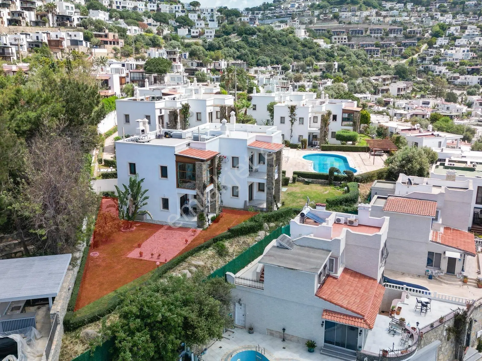 Gümüşlük'te Denize Sıfır Konumda Yazlık - Görsel 4