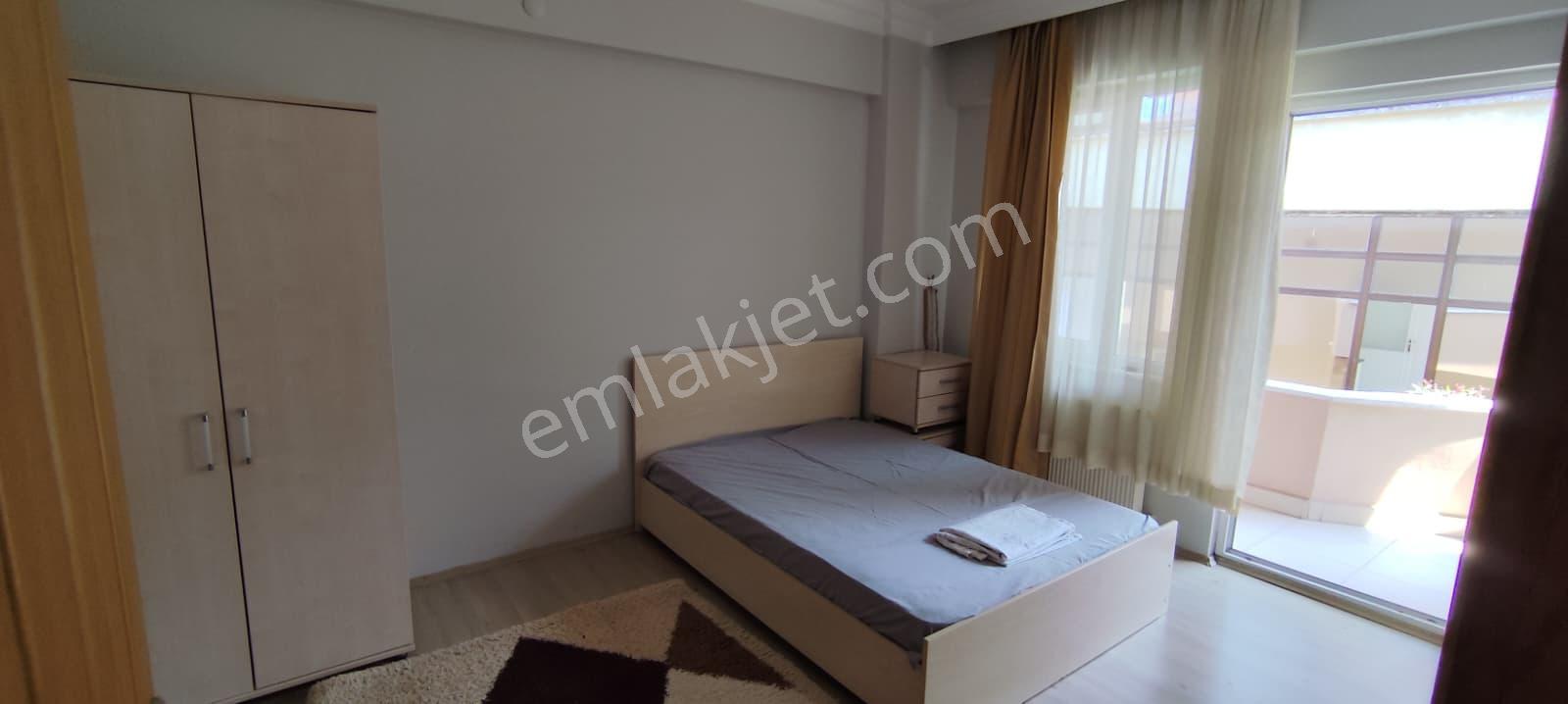 Eşyalı Kiralık 2+1 Daire Palmiye Caddesinin Yanıbaşında - Görsel 2