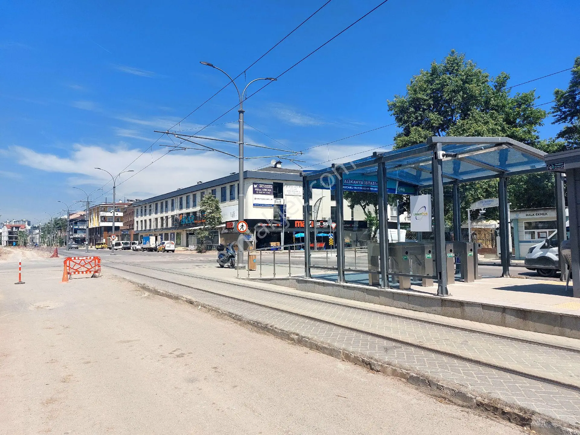 Bozdemir'den Alikahya Akar Market Üstünde Kiralık 2+1 Daire - Görsel 2