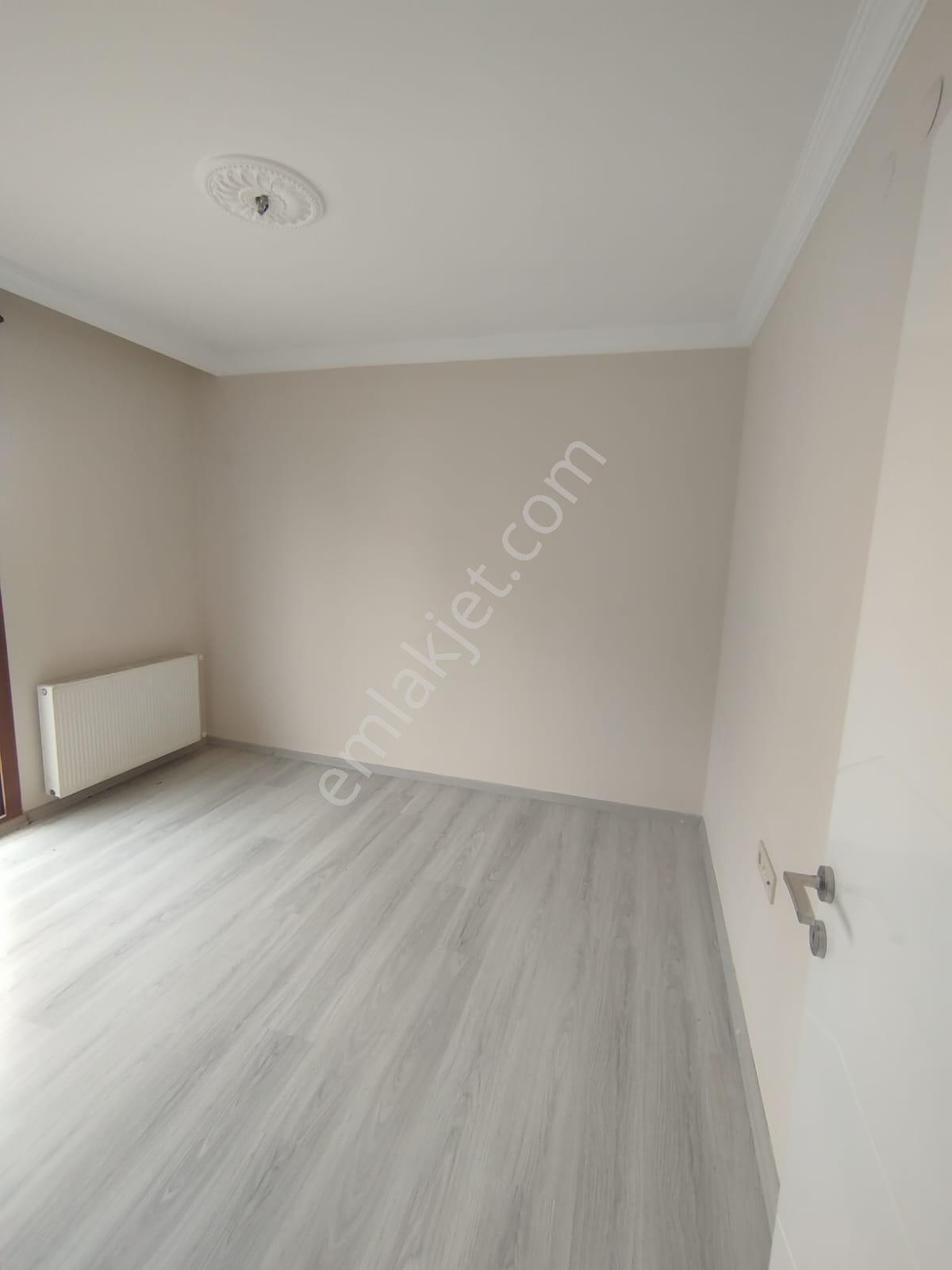 Menderes Merkezde 3+1 Kiralık Daire - Görsel 20