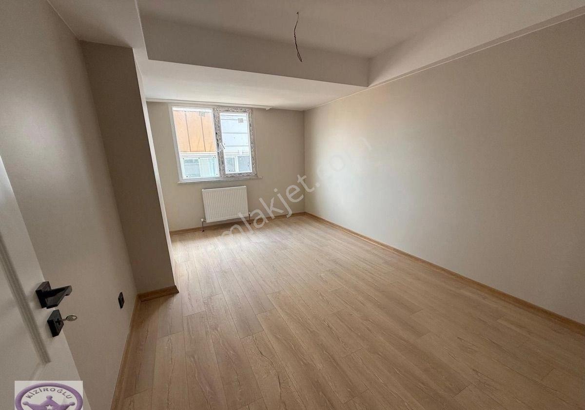 Altıntepe Teraslı 2 Banyolu Dublex Daire - Görsel 11