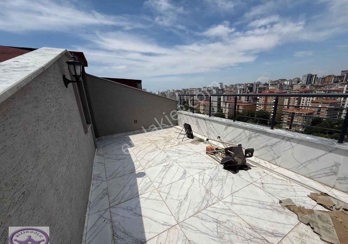 Altıntepe Teraslı 2 Banyolu Dublex Daire - Görsel 25