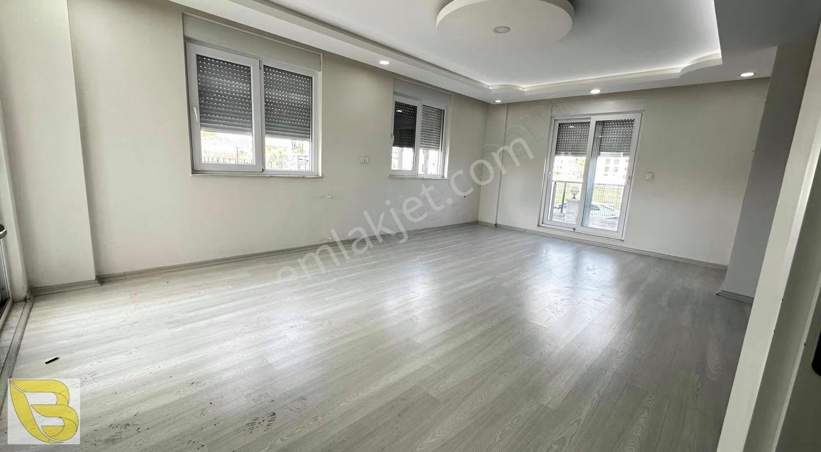 Bahçeyakada Havuzlu Sitede Kiralık 2+1 Doğalgazlı Daire - Görsel 9