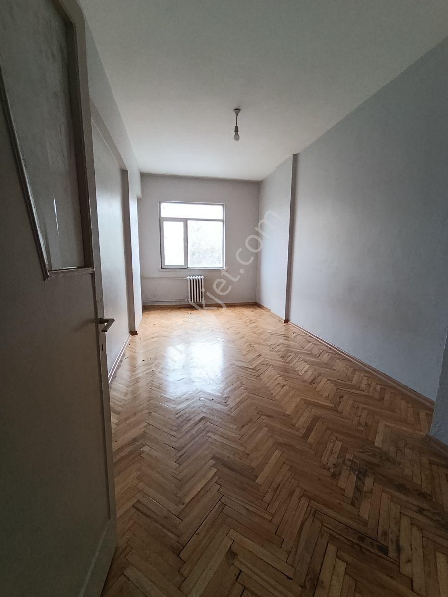 Bozantı 2 De Uzun Süre Oturabilir Kiralık 3+1 Daire - Görsel 8