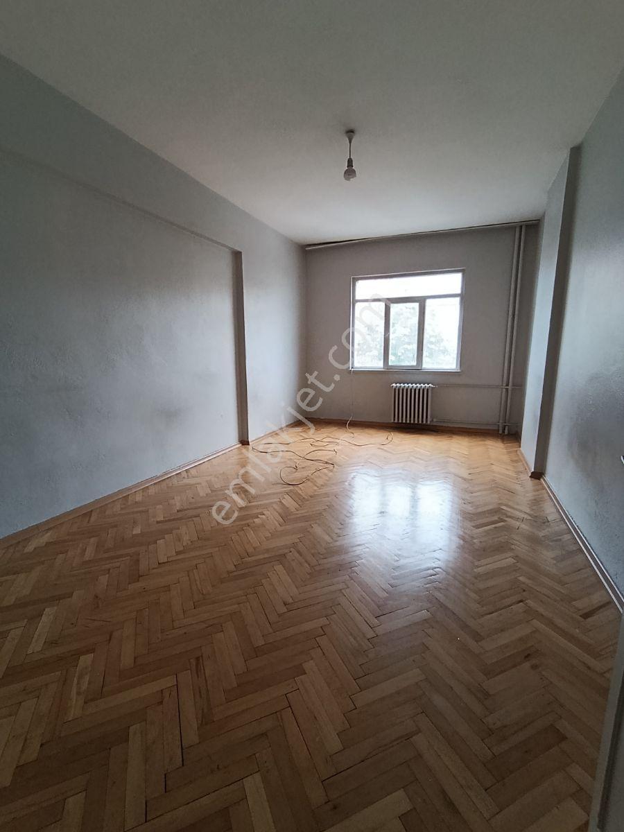 Bozantı 2 De Uzun Süre Oturabilir Kiralık 3+1 Daire - Görsel 12