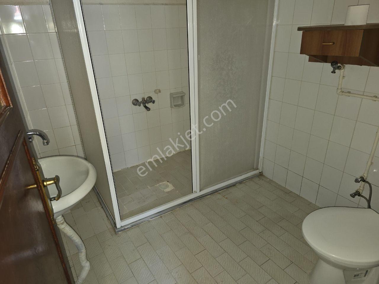 Koğukçınar'da Kiralık 3+1 Daire Balkonlu - Kombili - Görsel 12