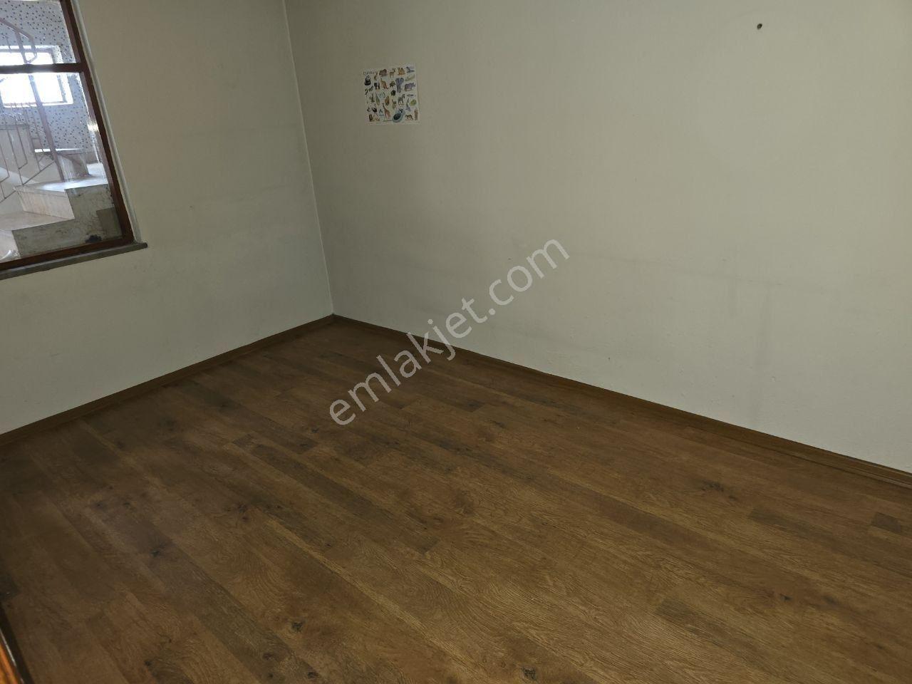 Koğukçınar'da Kiralık 3+1 Daire Balkonlu - Kombili - Görsel 8