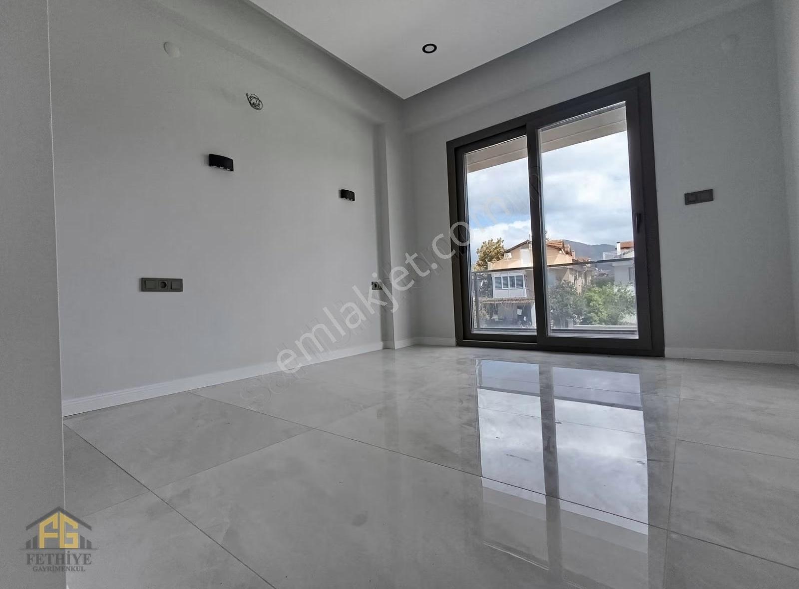 Fethiyede Nezih Konumda Müstakil Havuzlu Yeni Villa - Görsel 17