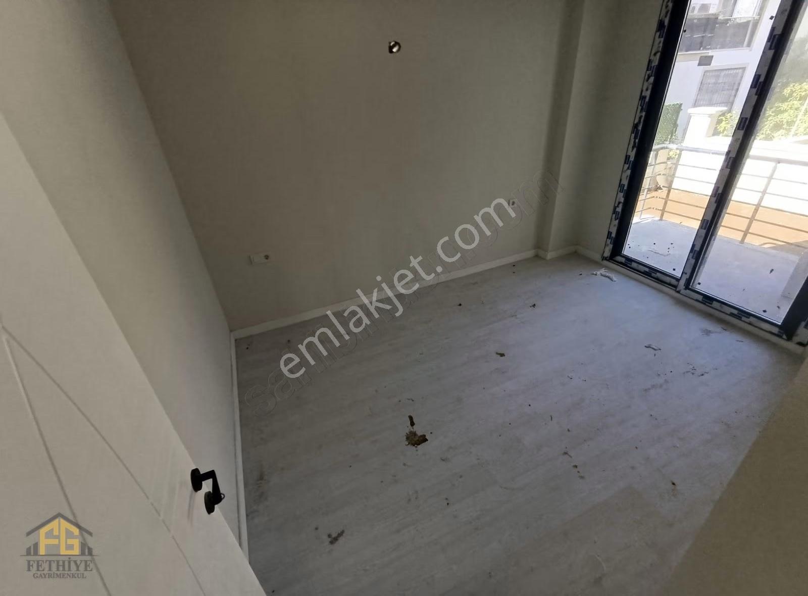 Fethiye Gayrimenkulden Yeni Yapı Yüksek Giriş Kat 2+1 - Görsel 13