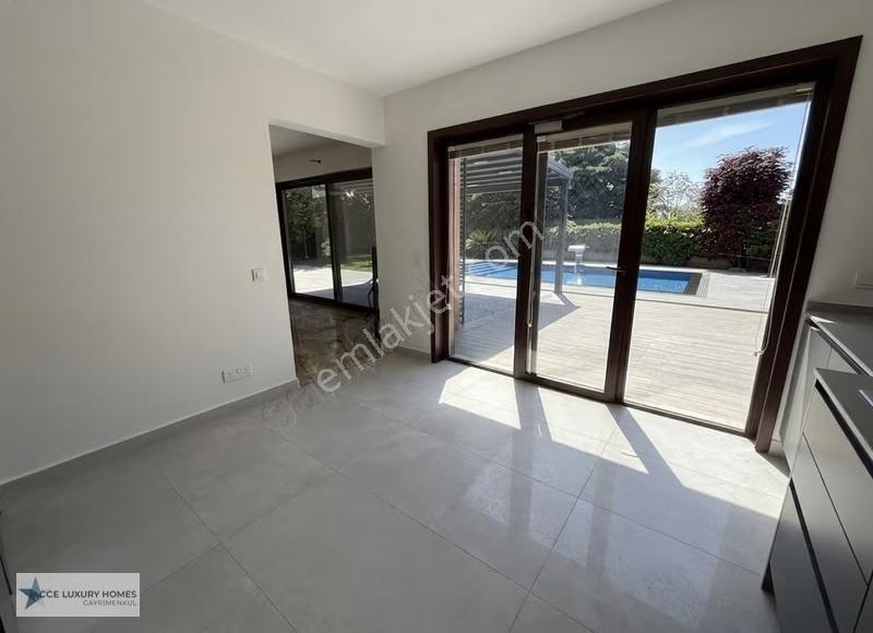Acarkent'te Oturuma Hazır Kiralık Villa - Görsel 21