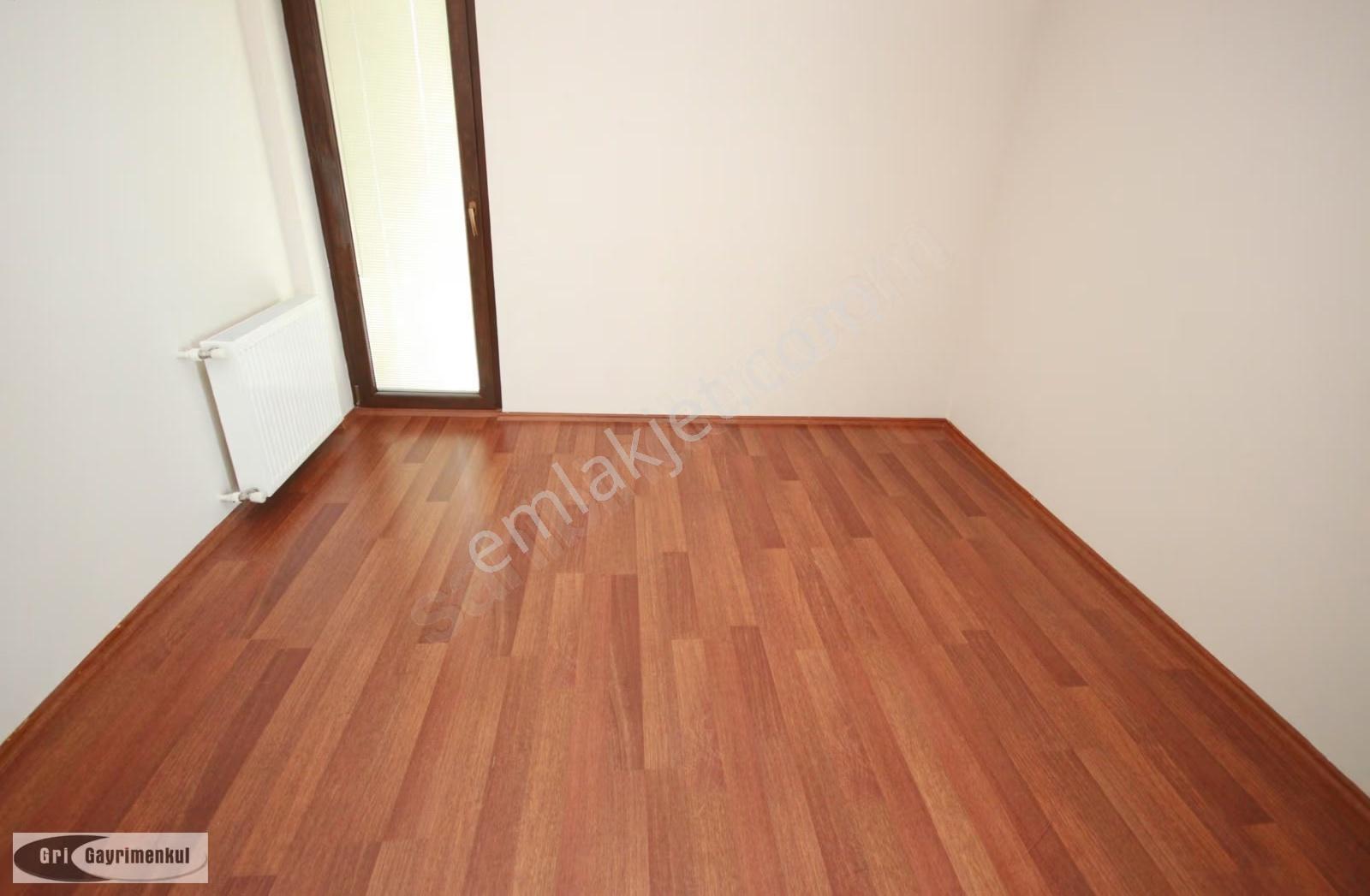 Tuzla Viaport Marina Karşısı Güzel Lokasyonda 2+1 Kiralık Ofis - Görsel 5