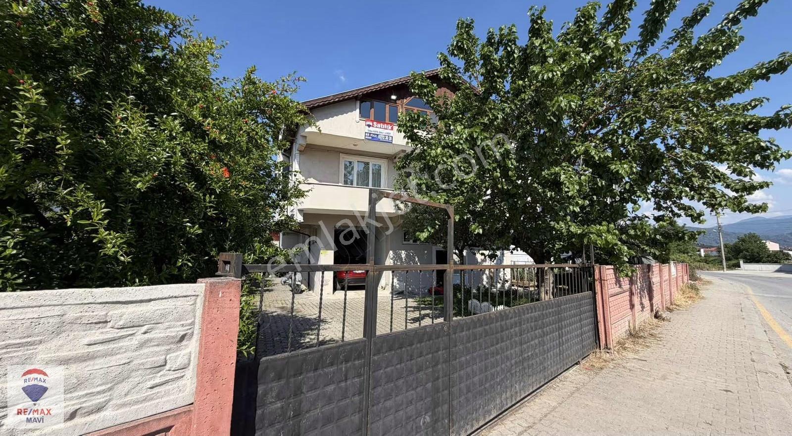 Remax Mavi'den Arifiye Neviye Komple Ticari + Konut Binası - Görsel 8