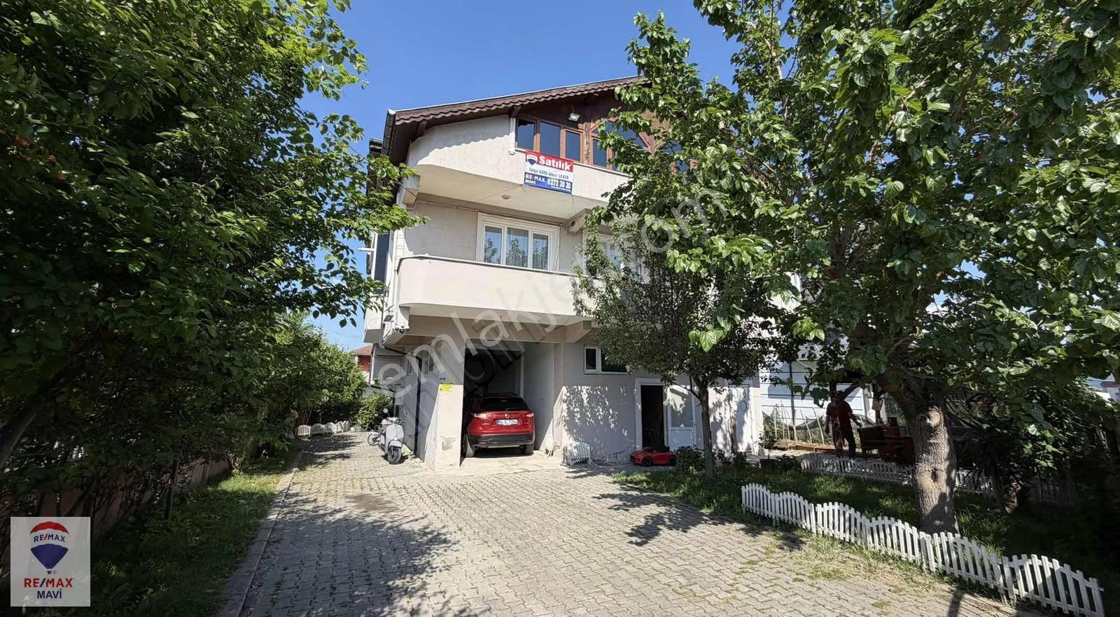 Remax Mavi'den Arifiye Neviye Komple Ticari + Konut Binası - Görsel 25