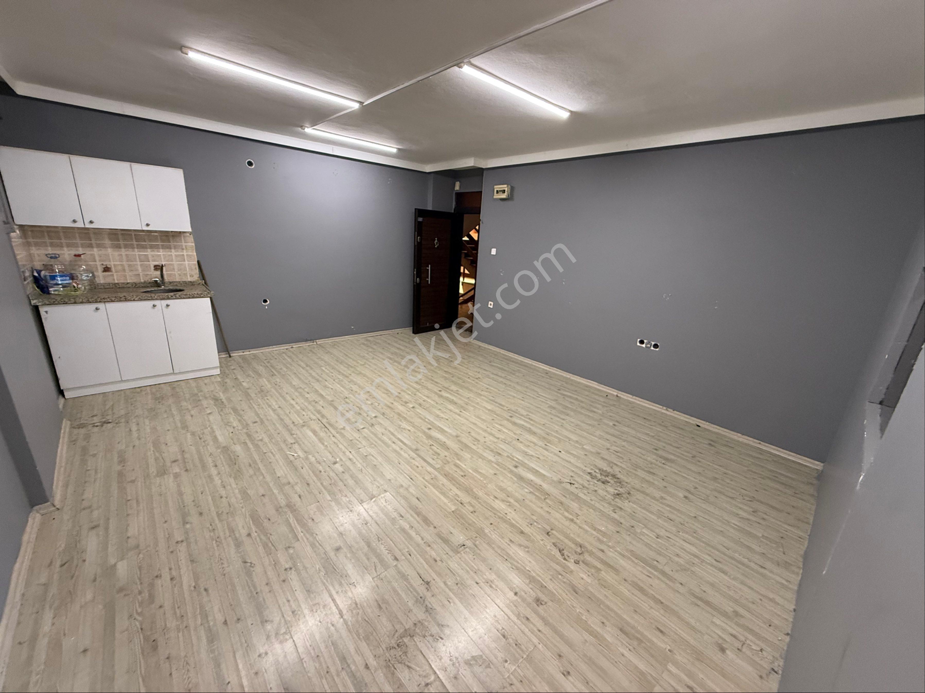 Şirinevler Mahmutbey Caddesi Üzerinde 1+1 Kiralık 5.kat Ofis - Görsel 13