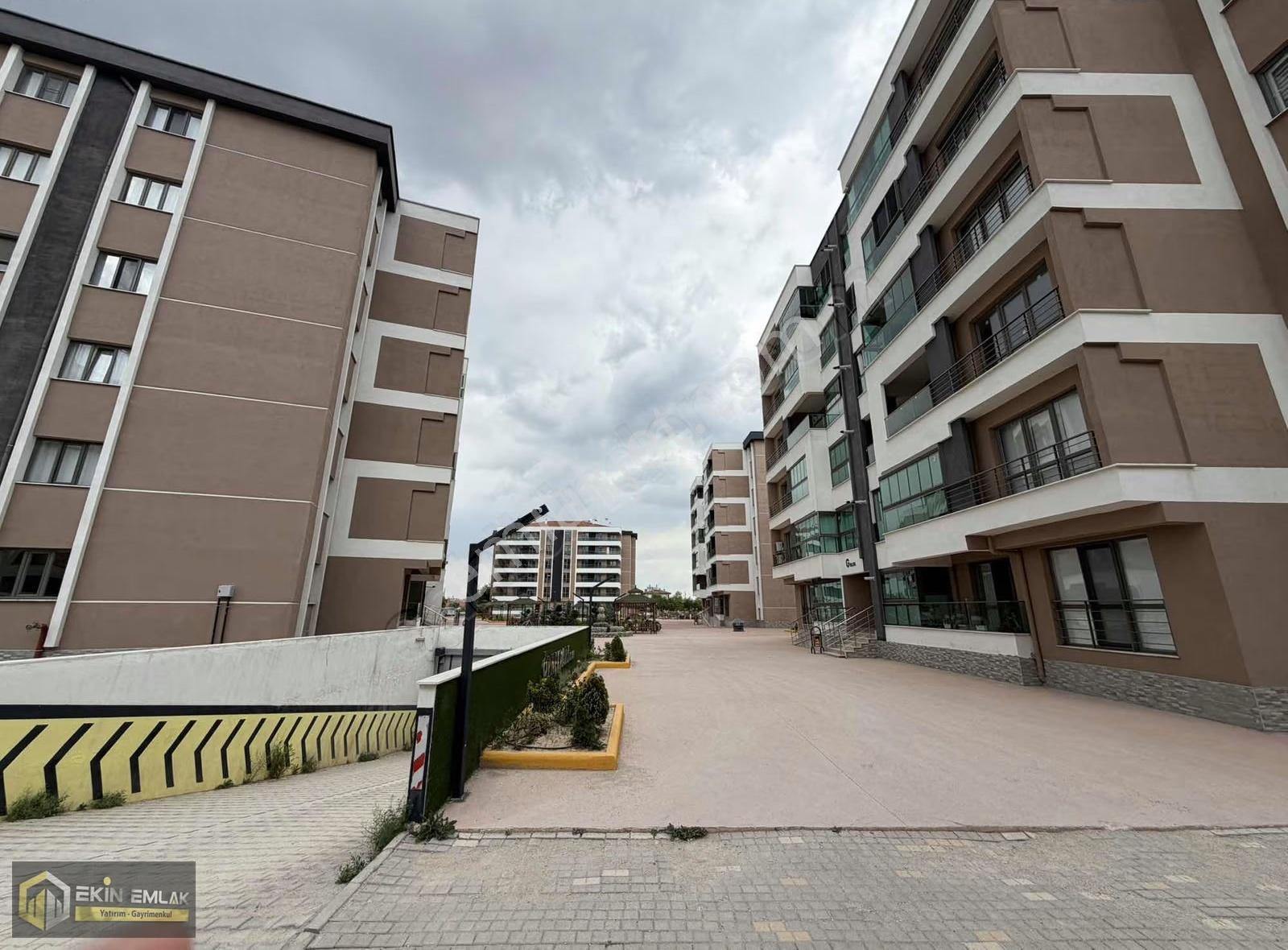 Meram Gazze Caddesi Hadimi Mah. 2+1 Sonkat Siteiçi Daire - Görsel 17