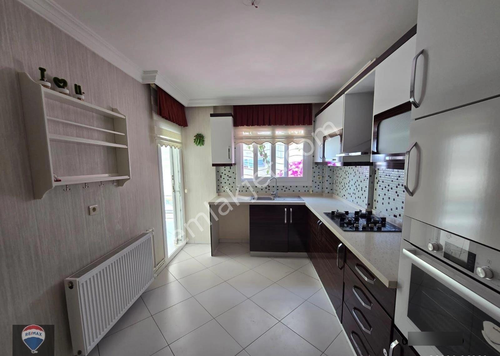 Kuşadası Ege Mahallesı 3+1 Kıralık Daıre - Görsel 29